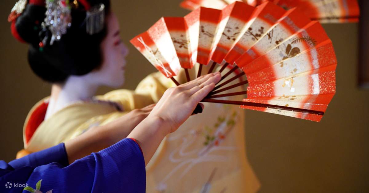 新品 三味線 日本 舞踊 芸者 舞妓 京都 着物 美人 インスタ映え パーカー 新品 三味線 日本 舞踊 芸者 舞妓 和 京都 着物美人 インスタ映え
